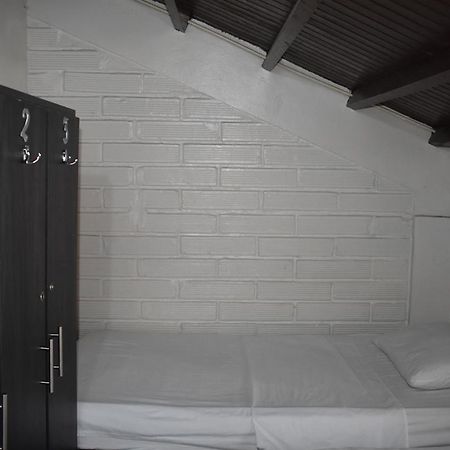 Esmed Hostel Medellin Exterior photo